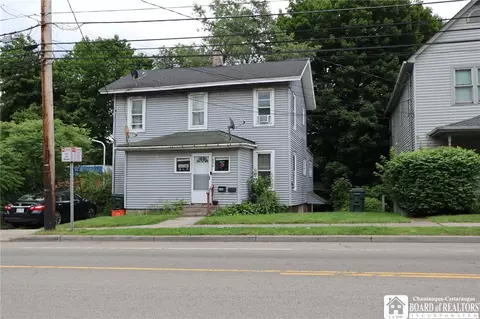 844 E 2nd St, Jamestown, NY 14701