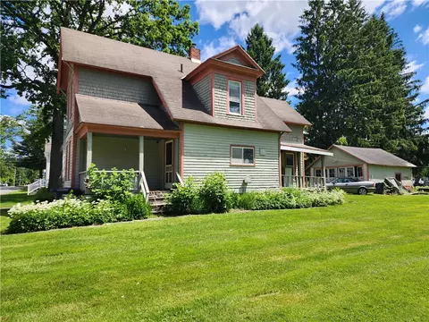 43 River St, Richfield, NY 13439