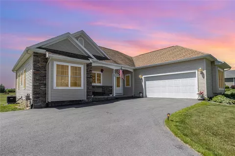 3574 Neale Rd, Caledonia, NY 14423