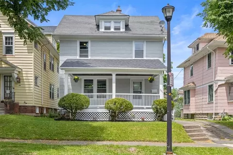 580 Magee Ave, Rochester, NY 14613