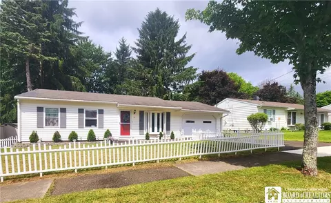 64 Collins Ave, Jamestown, NY 14701