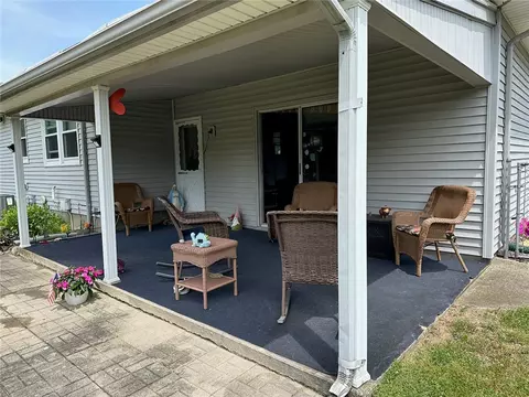 135 John Jay Dr, Irondequoit, NY 14617 photo 39