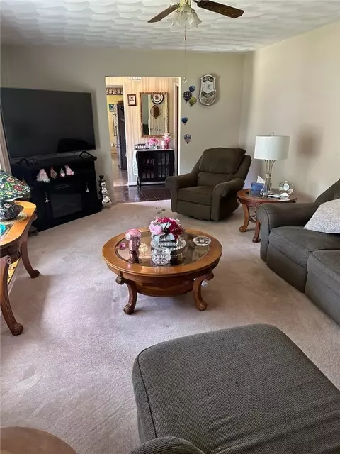 135 John Jay Dr, Irondequoit, NY 14617 photo 7