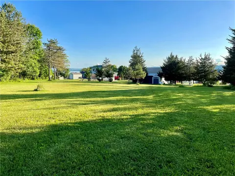 5764 Sunset Ct, Romulus, NY 14541 photo 7