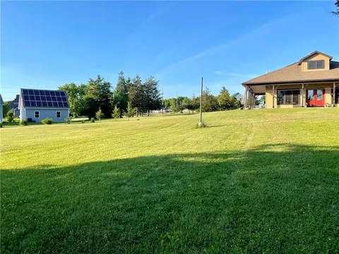 5764 Sunset Ct, Romulus, NY 14541 photo 6
