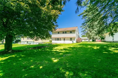 13 Creekside Dr, Irondequoit, NY 14622 photo 35