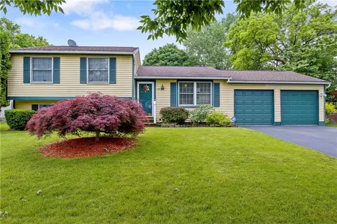 177 Planet St, Rochester, NY 14606
