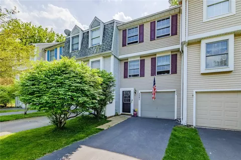 3245 Pintail, Macedon, NY 14568