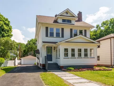 25 Amerige Park, Irondequoit, NY 14617