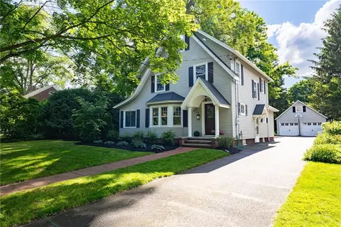 56 Potter Pl, Perinton, NY 14450
