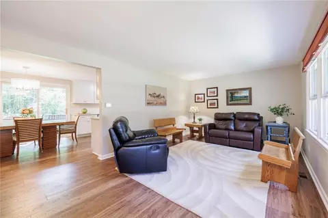 933 Joylene Dr, Webster, NY 14580 photo 5