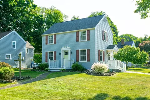 167 Corona Rd, Greece, NY 14615