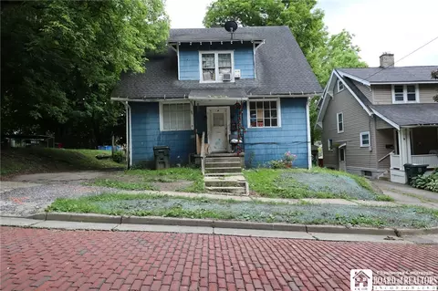 41 14th St, Jamestown, NY 14701