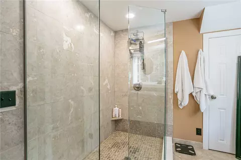 221 Pinecrest Dr, Irondequoit, NY 14617 photo 34