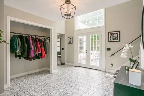 221 Pinecrest Dr, Irondequoit, NY 14617 photo 5