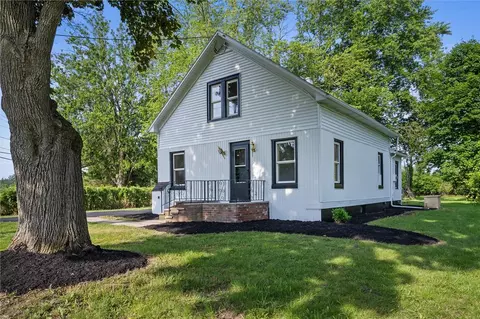 438 Van Buren St, Arcadia, NY 14513