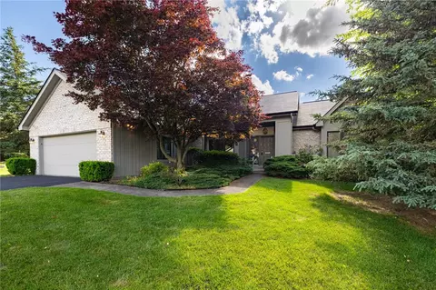 1 Linden Cv, Pittsford, NY 14534