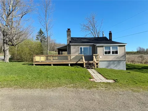 11103 Church Creek Rd, Caton, NY 14858