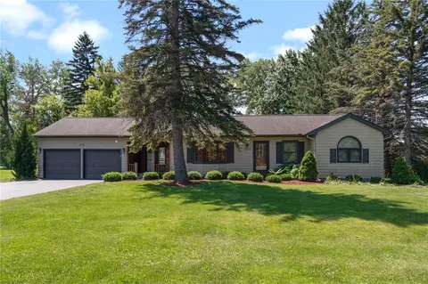 1213 State Rd, Webster, NY 14580