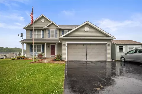 40 Haywards Heath, West Henrietta, NY 14586