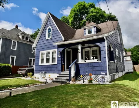82 Lakin Ave, Jamestown, NY 14701