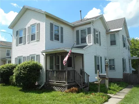 15 Union St, Auburn, NY 13021