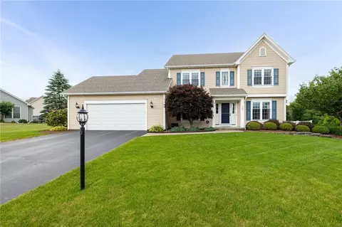 905 Taylor Rise, Victor, NY 14564
