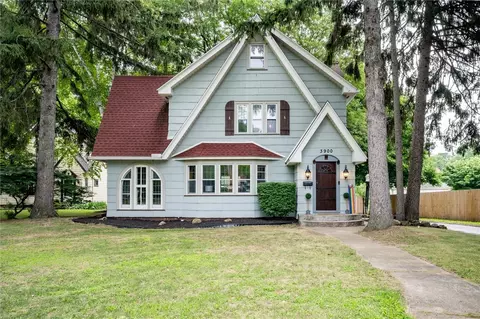 3900 Culver Rd, Irondequoit, NY 14622
