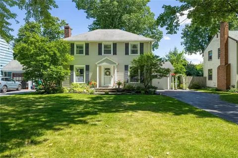 206 Fairhaven Rd, Brighton, NY 14610