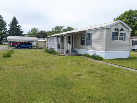 2 Tamarack Ln, Oneonta, NY 13820