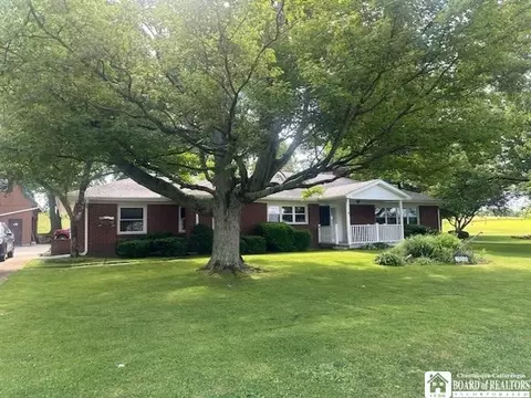 13015 Sisson Hwy, Lawtons, NY 14091