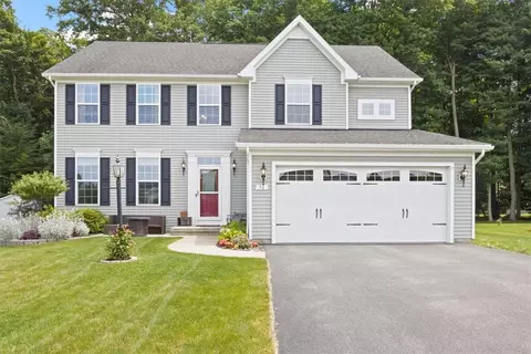 56 Willow Brg, Penfield, NY 14526