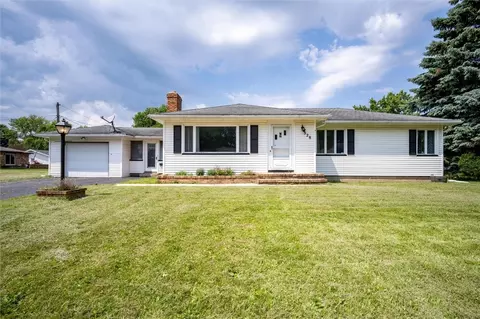 328 Gatewood Ave, Gates, NY 14624