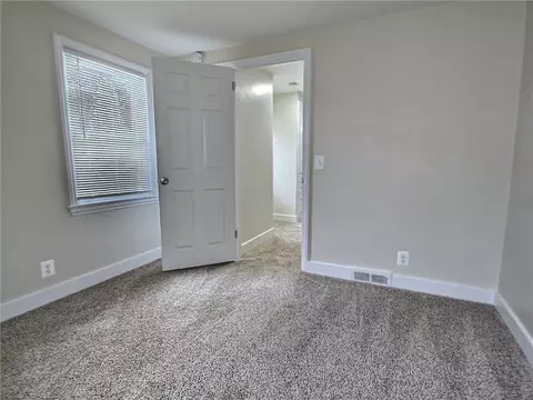 350 Scholfield Rd, Irondequoit, NY 14617 photo 12