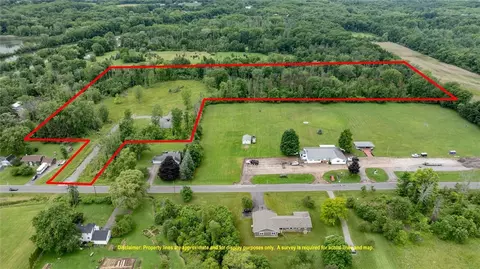 703 Trimmer Rd, Ogden, NY 14559