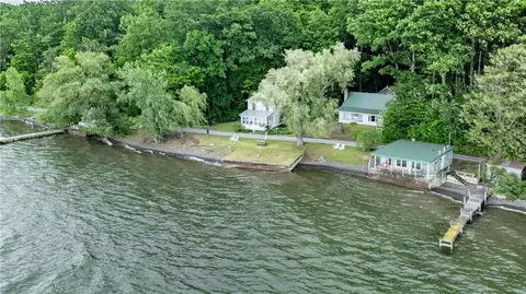 8303-8305 Lower Lake Rd, Lodi, NY 14860