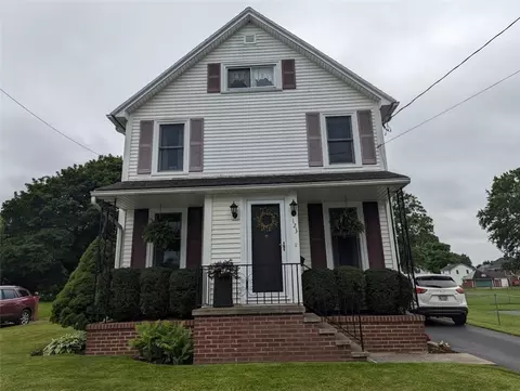 123 Elwood Ave, Ridgeway, NY 14103