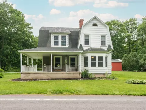 4298 W Lake Rd, Silver Springs, NY 14550