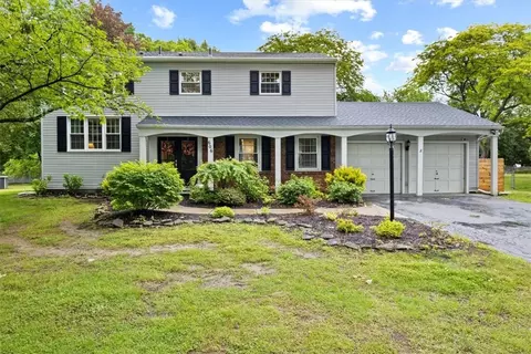 606 Hard Rd, Webster, NY 14580