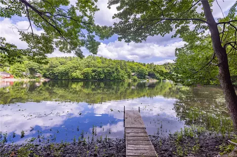 10282 County Route 92loon Lk, Wayland, NY 14572
