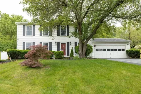 33 Black Mallard Cir, Perinton, NY 14450