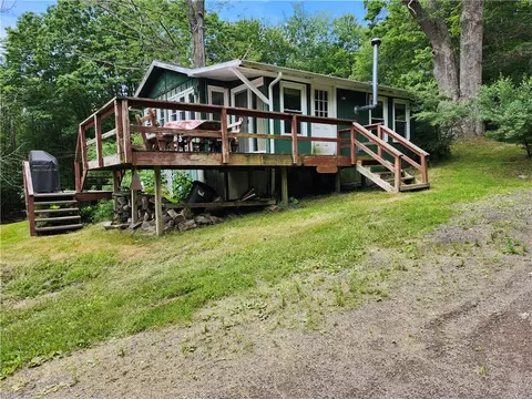 231 Melondy Hill Rd, Sanford, NY 13730