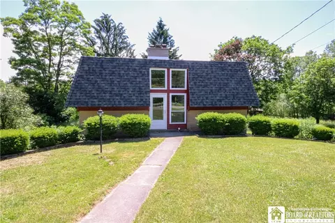 4995 Route 474, North Harmony, NY 14710