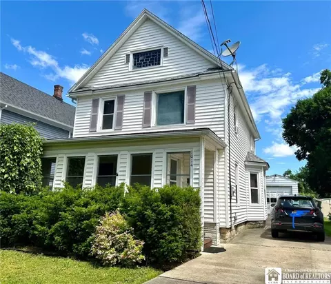 1014 W Henley St, Olean, NY 14760