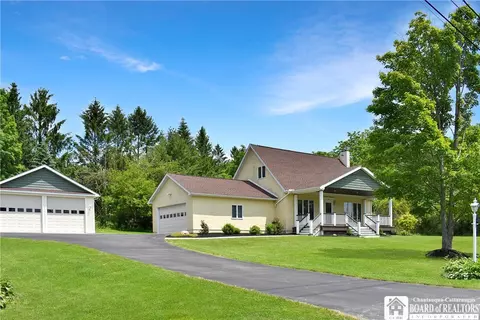 3712 Carol Dr, Ellery, NY 14712