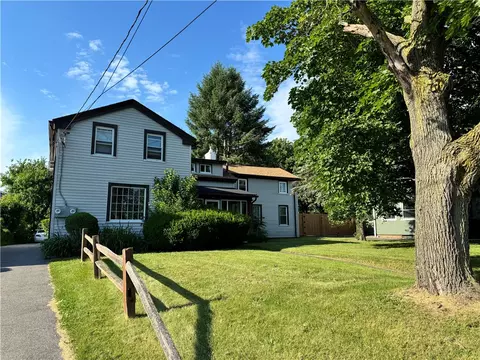 1400 Titus Ave, Irondequoit, NY 14622 photo 3