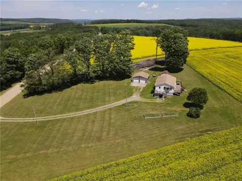 143 Rooks Rd, Ulysses, PA 16923