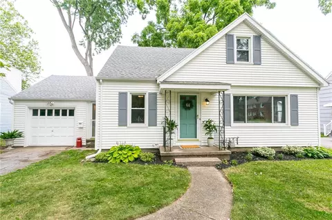 64 Ellington Rd, Rochester, NY 14616