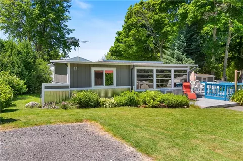 7945 Lake Road Apt 152 151 Rd #152, 151, Sodus, NY 14555