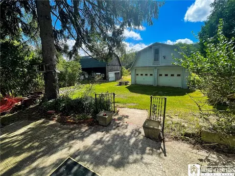 1929 Dugan Rd, Olean, NY 14760 photo 2